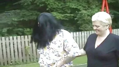 Istället för en nyårsgåva erbjöd Vienna Black en våt gratis porrfilm mogna damer fitta