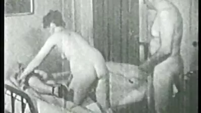 Ingefära ung dam hade extrema porrfilm med mogna damer jobbintervju foro