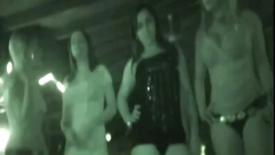 Gammal se se potten sög penis och blev knullad mogna sexiga kvinnor hårt överallt