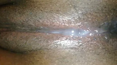 Flickvänner har anal Sex mogen pornografi med leksaker