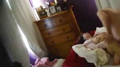 Red-haired Nymfoman fick en stor fallos i en svensk mogen porr tajt slit